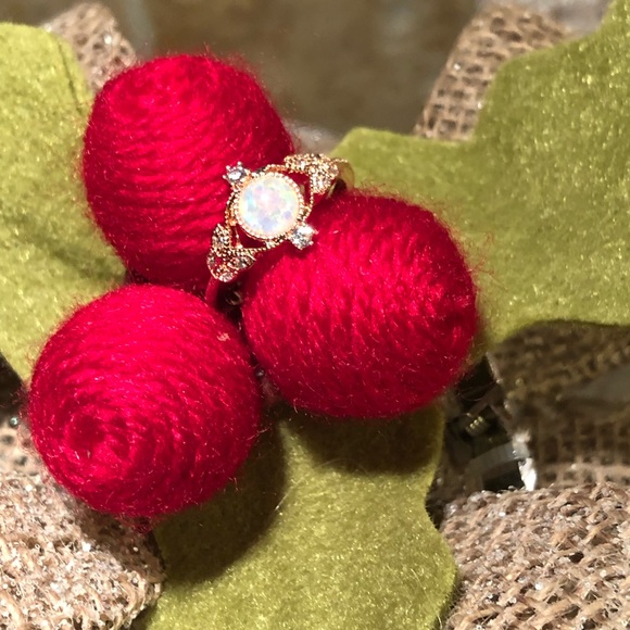 Rose gold Opal Ring - Picture 3 of 5